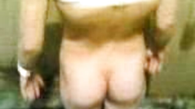 Toda a ruiva interna é assistir filme pornô das brasileirinha bombeada para o seu mel.