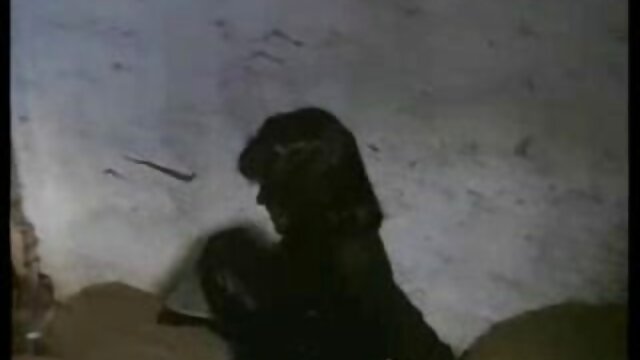 a rapariga grita antes video da casa das brasileirinhas do orgasmo quando mete o clítoris